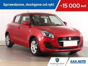 Suzuki Swift VI Hatchback Facelifting 1.2 DualJet SHVS 83KM 2021