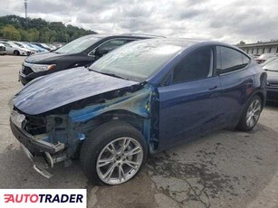 Tesla Model Y benzyna 2022r. (LOUISVILLE)