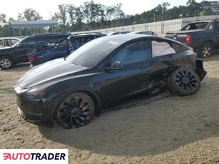 Tesla Model Y benzyna 2023r. (SPARTANBURG)