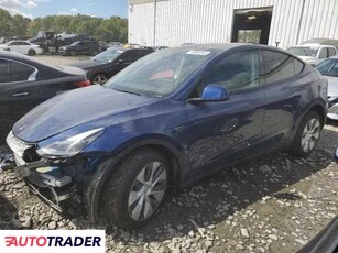 Tesla Model Y benzyna 2024r. (WINDSOR)