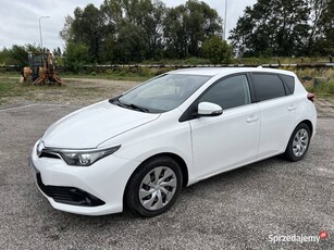 Toyota Auris 1.2 BENZYNA Zarejestrowana Klimatronik Nawigacja Ledy Kamera