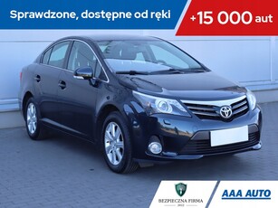 Toyota Avensis III Sedan Facelifting 1.8 Valvematic 147KM 2014