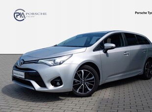 Toyota Avensis III Wagon Facelifting 2015 2.0 D-4D 143KM 2018