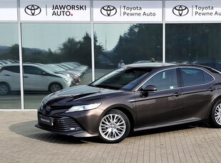 Toyota Camry IX Sedan 2.5 Hybrid Dynamic Force 218KM 2020