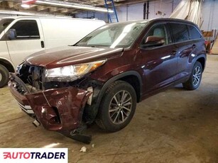 Toyota Highlander 3.0 benzyna 2018r. (ELGIN)