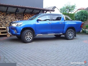 Toyota Hilux 2.4 D-4D 4X4 Double Cab Selection 4x4 150 KM 2017r