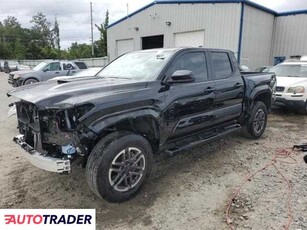 Toyota Tacoma 2.0 benzyna 2024r. (SAVANNAH)