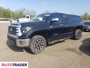 Toyota Tundra 5.0 benzyna 2019r. (MARLBORO)