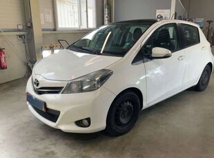 Toyota Yaris III Hatchback 5d 1.33 Dual VVT-i 99KM 2012