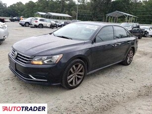 Volkswagen Passat 2.0 benzyna 2019r. (SAVANNAH)