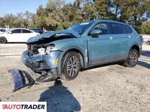 Volkswagen Tiguan 2.0 benzyna 2019r. (OCALA)