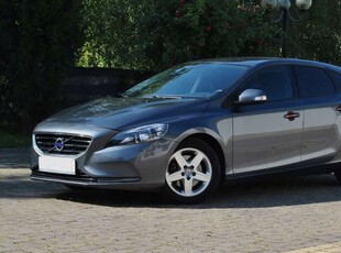 Volvo V40 II Cross Country D2 115KM 2014