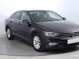 VW Passat 1.5 TSI