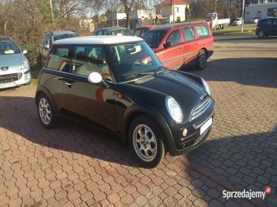 Mini Cooper 1.6 benzyna 115 koni Zadbany