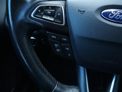 Ford Focus 2018 1.6 i 188128km ABS klimatyzacja manualna
