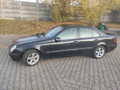 Mercedes Klasa E W211 Sedan W211 2.1 (200 CDI) 122KM 2003