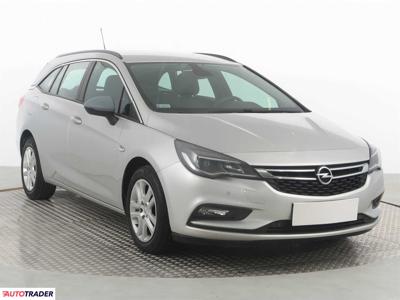 Opel Astra 1.4 123 KM 2018r. (Piaseczno)