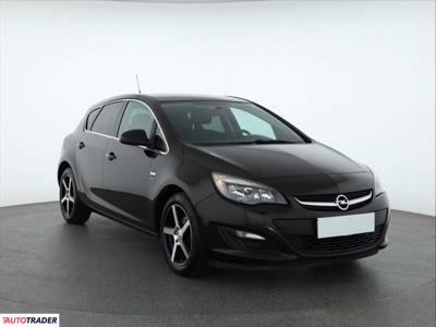 Opel Astra 1.6 113 KM 2014r. (Piaseczno)