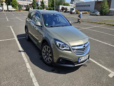 Opel Insignia I Country Tourer Biturbo 4x4 aut. 195km