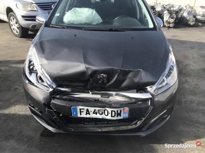 Peugeot 208 1.2 benzyna kamera cofania 2018