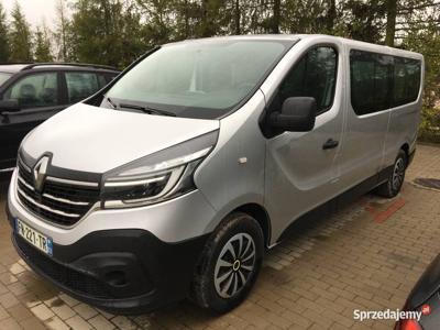 Renault Trafic 9 Osobowy - FAKTURA
