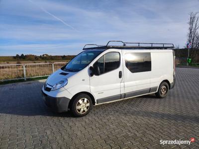 Renault trafic opel vivaro long