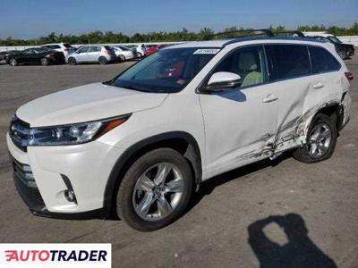 Toyota Highlander 3.0 benzyna 2019r. (FRESNO)