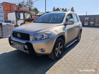 Toyota RAV4 2.2 D-4D 4X4 PIERWSZY WŁAŚCICEL salon Polska