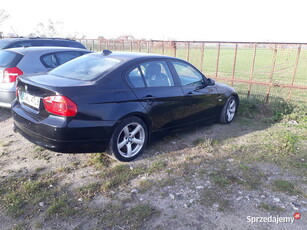 BMW 320d automat duża navi