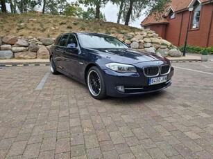 BMW Seria 5 520d Touring Luxury Line