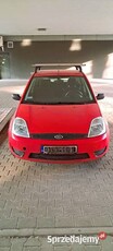 Ford fiesta mk6 1.4 benzyna