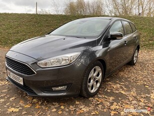 ford focus kombi 2016 automatic ze Szwajcarii benzyna 1,0