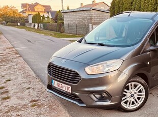 Ford Tourneo Courier 1.0 EcoBoost S&S Titanium