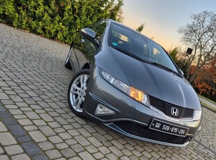 Honda Civic 1.8i-VTEC Executive