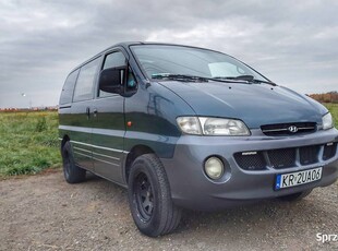 Hyundai H1 7 osobowy