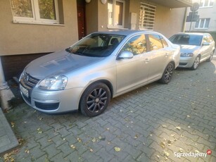 Jetta 1.6mpi z gazem 2008r bez rdzy