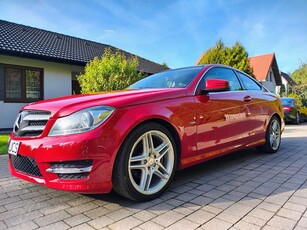 Mercedes-Benz Klasa C 250 CGI BlueEff