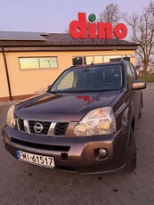 Nissan X-Trail 2.5 LE CVT