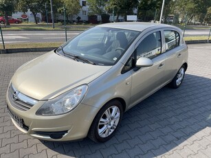 Opel Corsa D 1.2 benzyna