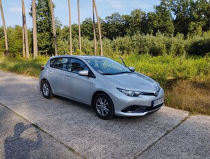 Toyota Auris 1.6 Active