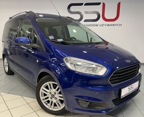 Ford Tourneo Courier 1.0 EcoBoost Titanium