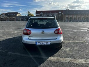 Golf 5 1.4mpi stan bardzo dobry