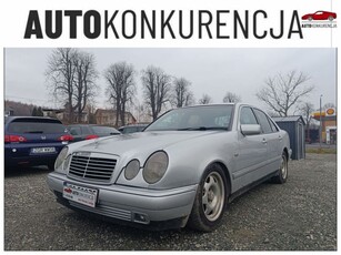 Mercedes Benz E220 diesel