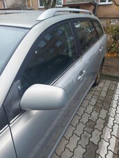 Sprzedam Avensis 2004