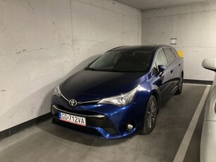 Toyota Avensis D-4D 2016r 2 właściciel garażowany