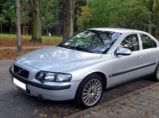 Volvo S60 T5 2.3T 250KM