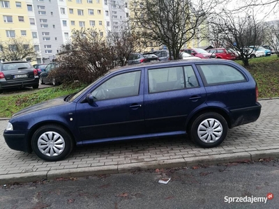 EKONOMICZNE Kombi OCTAVIA r2001. p1.9 diesel. Ważne Opłaty