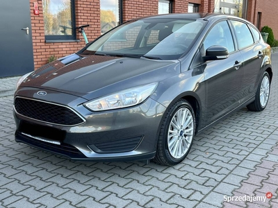 Ford Focus HB Mk3 Lift 2016r eur6 Kola 17