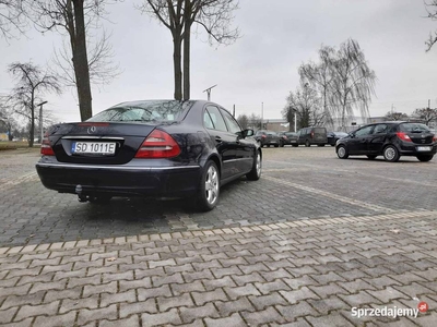 Śliczny Mercedes E Kl*W 211*Manual*2004 r*2,7 D*Moż-Zamiany.