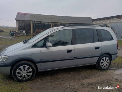 Opel Zafira 1.8 benzyna 7 osobowy